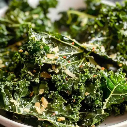Garlic and Parmesan Kale Chips