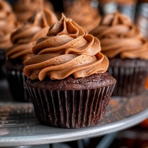 Chocolate Pumpkin Cupcakes: A Rich Seasonal Treat